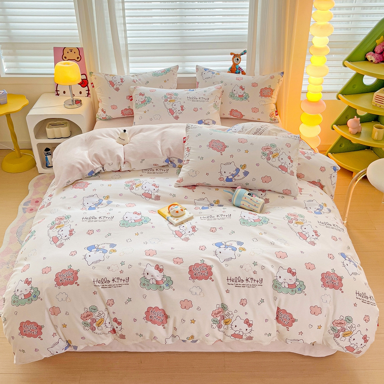 朵希曼 2026新款棉绒卡通三丽鸥棉加绒印花系列四件套 星空凯蒂