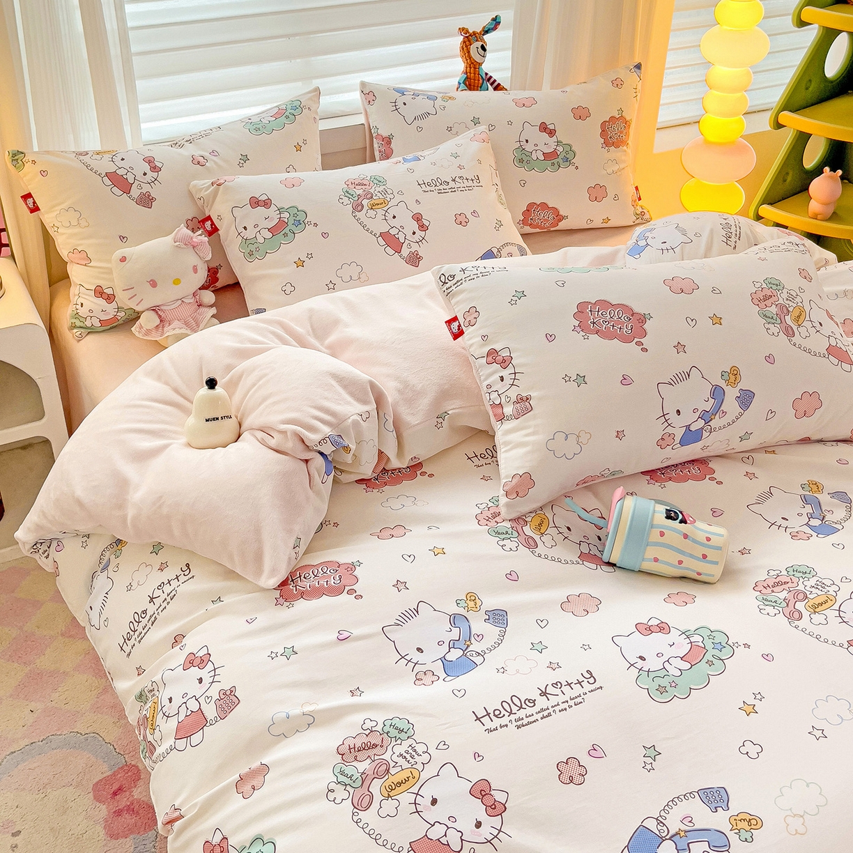 91家纺网 家纺一手货源 找家纺 朵希曼 2026新款棉绒卡通三丽鸥棉加绒印花系列四件套 星空凯蒂