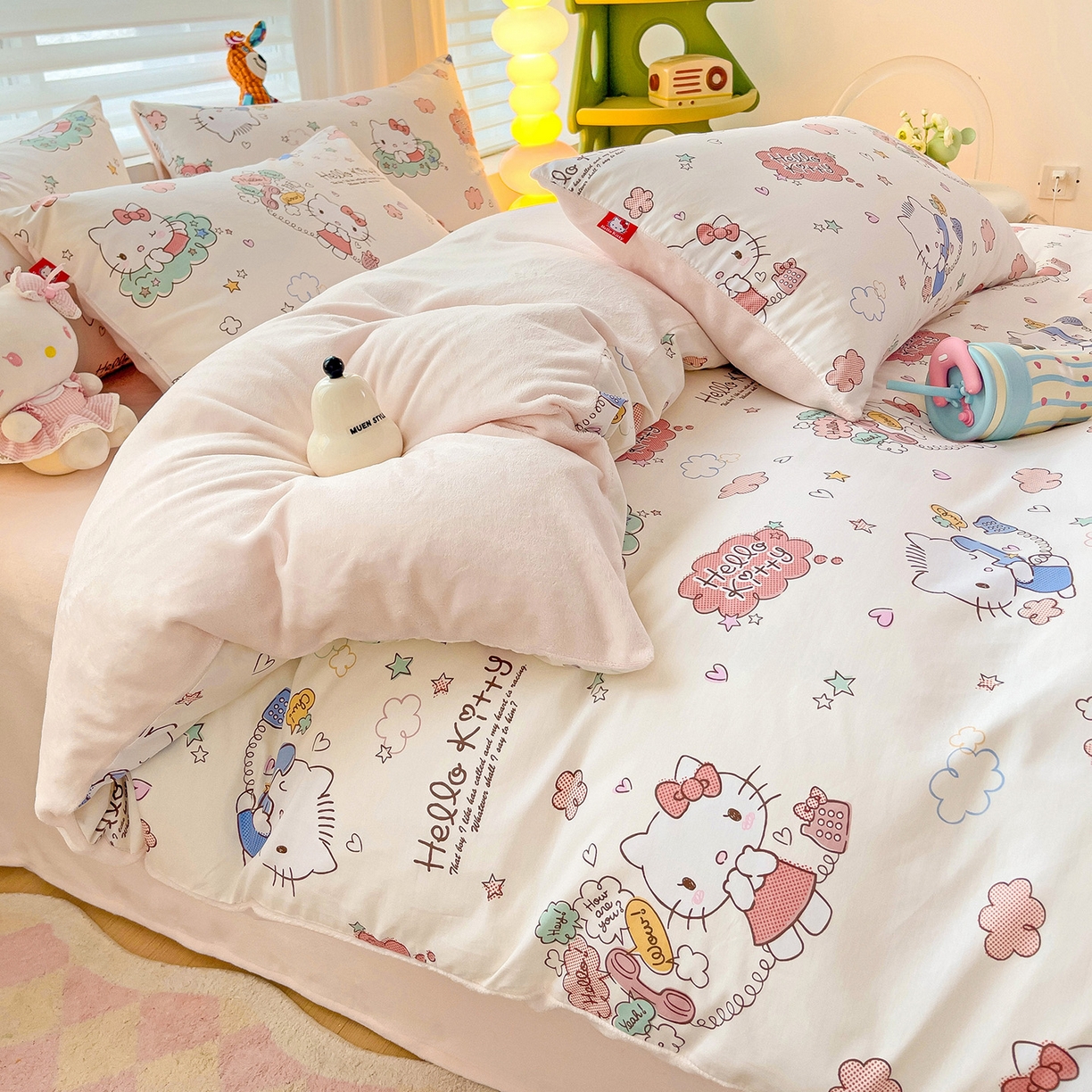 91家纺网 家纺一手货源 找家纺 朵希曼 2026新款棉绒卡通三丽鸥棉加绒印花系列四件套 星空凯蒂