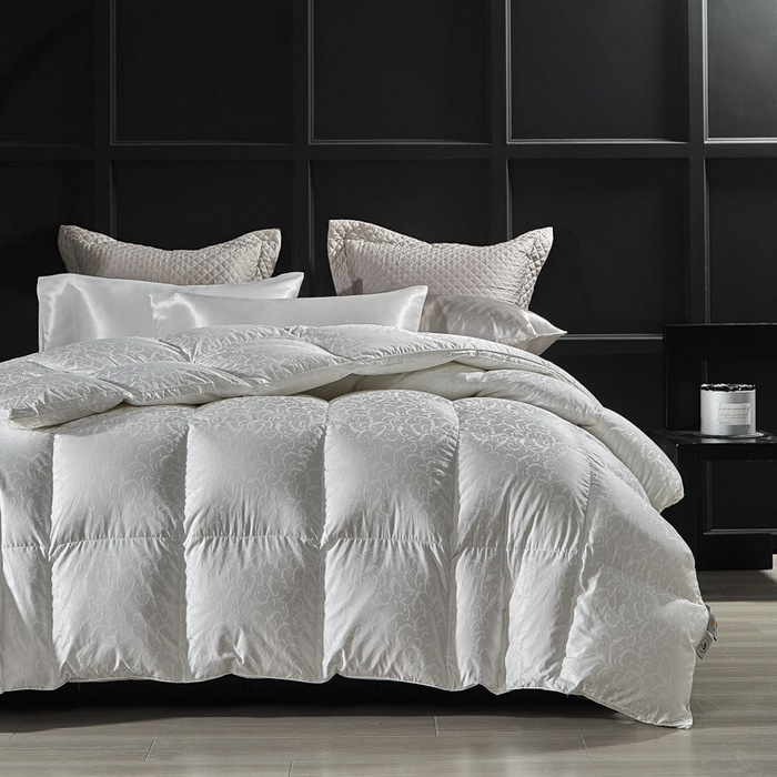 91家纺网 家纺一手货源 找家纺 暖羽屋羽绒馆 2025新款95白鹅绒 超精密金银丝大提花 羽绒被芯鹅绒被子 双人婚庆冬被 春秋被 洛威尔 白