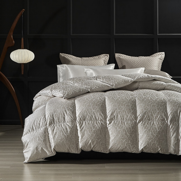 91家纺网 家纺一手货源 找家纺 暖羽屋羽绒馆 2025新款95白鹅绒 超精密金银丝大提花 羽绒被芯鹅绒被子 双人婚庆冬被 春秋被 洛威尔 灰