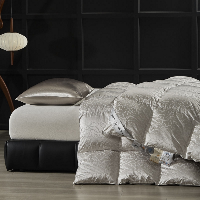91家纺网 家纺一手货源 找家纺 暖羽屋羽绒馆 2025新款95白鹅绒 超精密金银丝大提花 羽绒被芯鹅绒被子 双人婚庆冬被 春秋被 洛威尔 灰