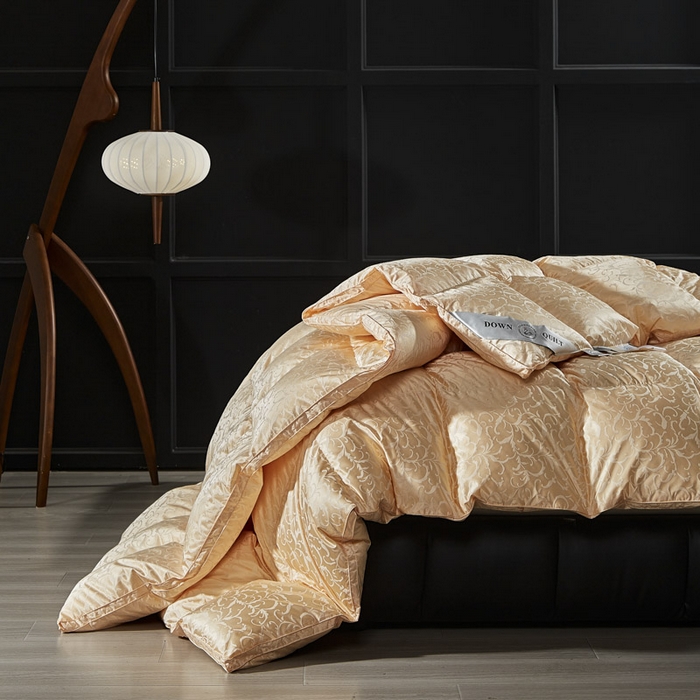 91家纺网 家纺一手货源 找家纺 暖羽屋羽绒馆 2025新款95白鹅绒 超精密金银丝大提花 羽绒被芯鹅绒被子 双人婚庆冬被 春秋被 洛威尔 金