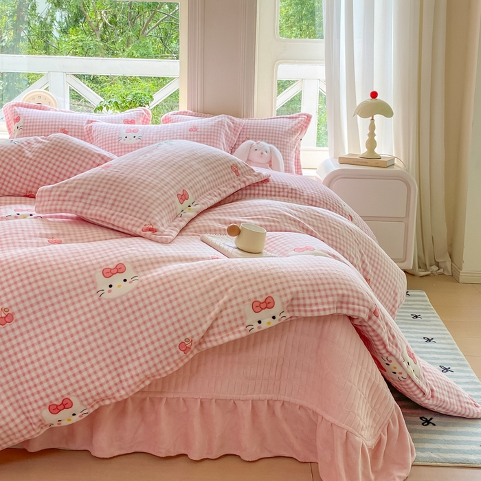 尚美 2025新款热卖款亲肤舒适加绒加厚牛奶绒花边床盖款四件套双面绒 粉色猫