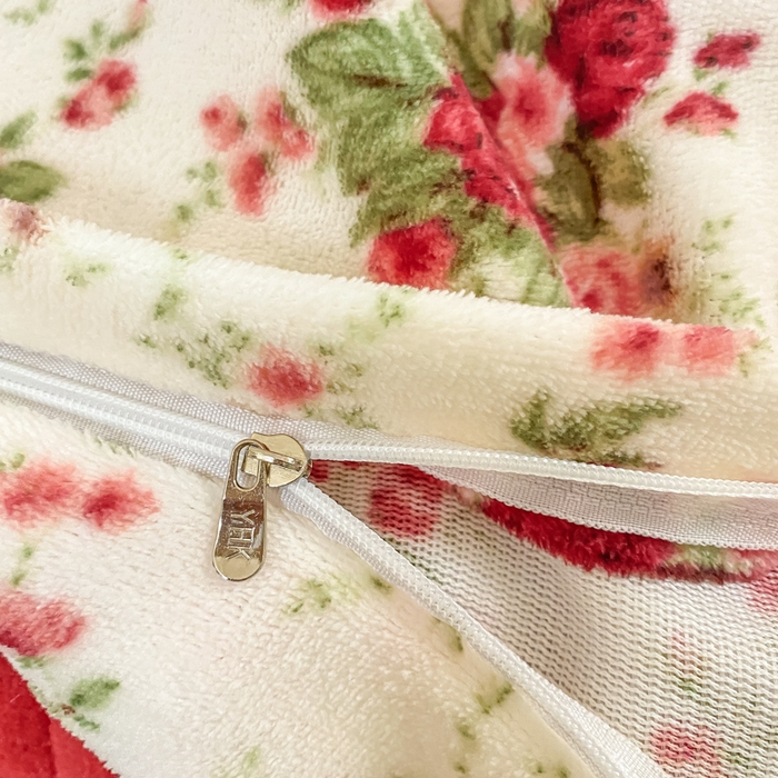 91家纺网 家纺一手货源 找家纺 尚美 2025新款热卖款亲肤舒适加绒加厚牛奶绒花边床盖款四件套双面绒 梨花落AA