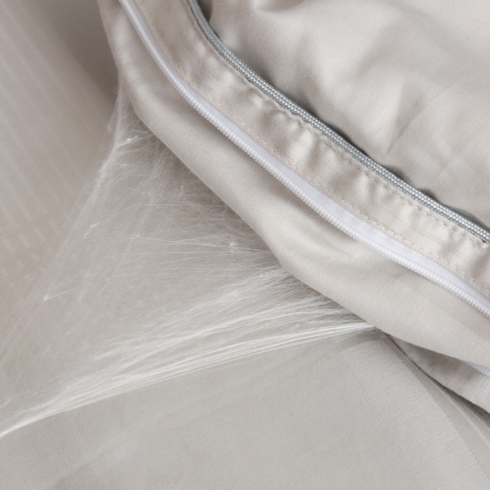 91家纺网 家纺一手货源 找家纺 越宏顺2025新款60s纯棉提花蚕丝被 浅灰