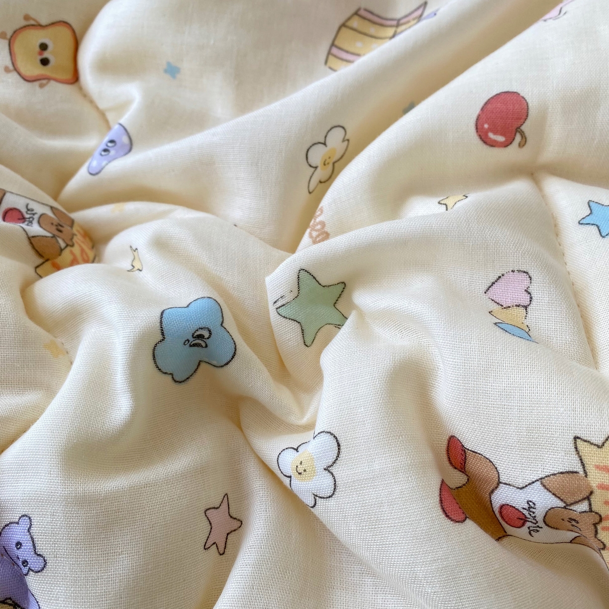 91家纺网 家纺一手货源 找家纺 （总）小叮当家纺仓储工厂店 2025新款A类母婴级全棉双层纱婴儿绒210g豆豆被20%大豆纤维单人双人被芯