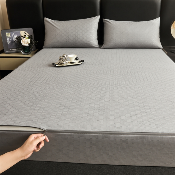 91家纺网 家纺一手货源 找家纺 糯米猪家纺 2025春夏新款亲肤棉六面全包防水压花床笠单件单床笠 高级灰