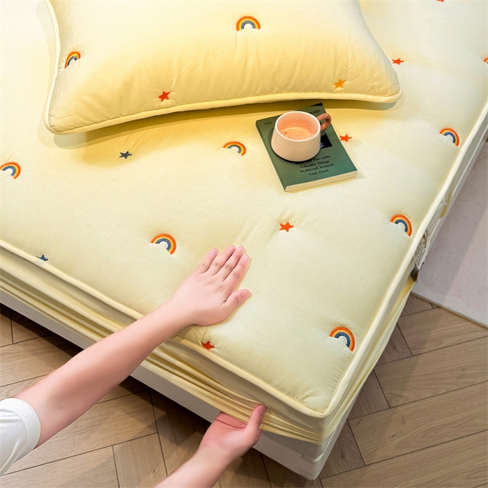 91家纺网 家纺一手货源 找家纺 糯米猪家纺 2025新款全棉纯棉彩虹刺绣款床笠单品床笠床笠单件 彩虹-鹅黄