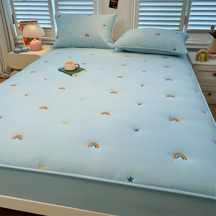 91家纺网 家纺一手货源 找家纺 糯米猪家纺 2025新款全棉纯棉彩虹刺绣款床笠单品床笠床笠单件 彩虹-蓝