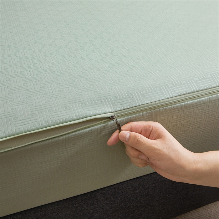 91家纺网 家纺一手货源 找家纺 糯米猪家纺 2025春夏新款亲肤棉六面全包防水压花床笠单件单床笠 静谧绿