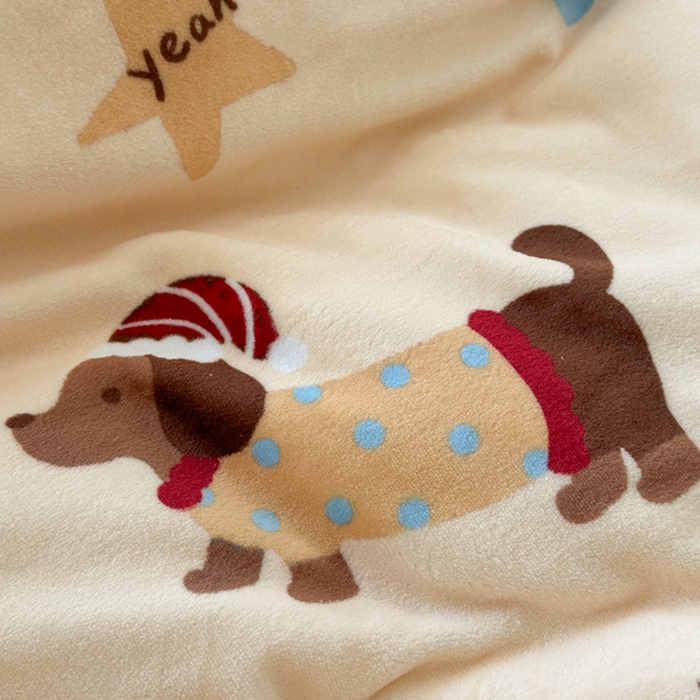 91家纺网 家纺一手货源 找家纺 寐居家纺 2025新款牛奶绒+羊羔绒被子被芯 开心腊肠狗