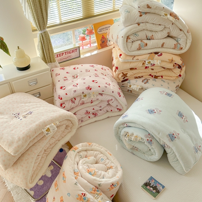 91家纺网 家纺一手货源 找家纺 （总）寐居家纺 2025新款牛奶绒+羊羔绒被子被芯