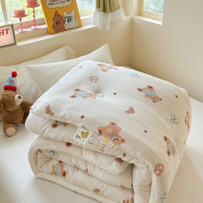 寐居家纺 2025新款牛奶绒+羊羔绒被子被芯 抱抱熊