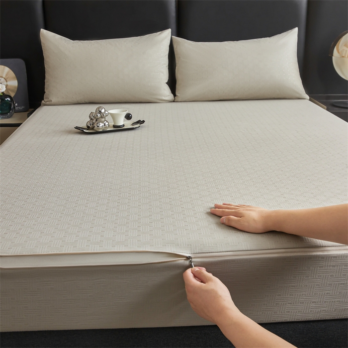 91家纺网 家纺一手货源 找家纺 糯米猪家纺 2025春夏新款亲肤棉六面全包防水压花床笠单件单床笠 浅卡其