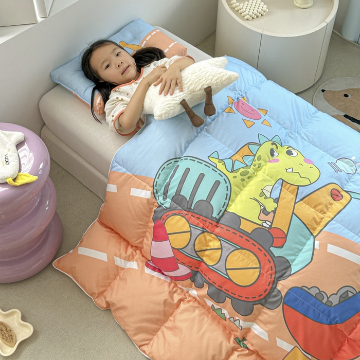 91家纺网 家纺一手货源 找家纺 暖羽屋羽绒馆 2025新款95绒子鸭绒被 羽绒被芯儿童学生羽绒被婴幼儿园冬被子 恐龙挖掘机