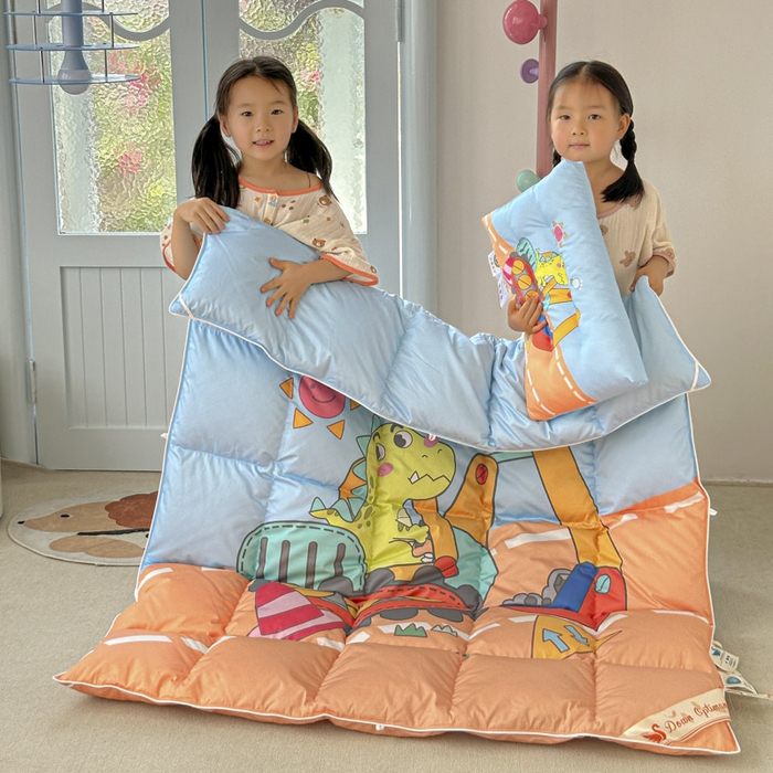 91家纺网 家纺一手货源 找家纺 暖羽屋羽绒馆 2025新款95绒子鸭绒被 羽绒被芯儿童学生羽绒被婴幼儿园冬被子 恐龙挖掘机