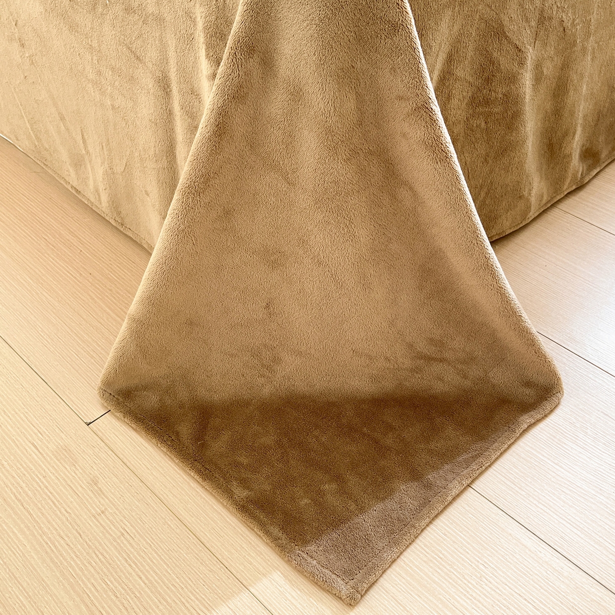 91家纺网 家纺一手货源 找家纺 如一 2025新款高克重卡通印花牛奶绒四件套第二批 拉兔咖