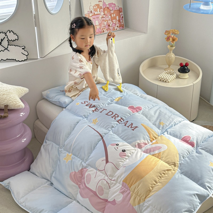 91家纺网 家纺一手货源 找家纺 暖羽屋羽绒馆 2025新款95绒子鸭绒被 羽绒被芯儿童学生羽绒被婴幼儿园冬被子 钓星星