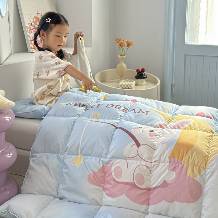 91家纺网 家纺一手货源 找家纺 暖羽屋羽绒馆 2025新款95绒子鸭绒被 羽绒被芯儿童学生羽绒被婴幼儿园冬被子 钓星星