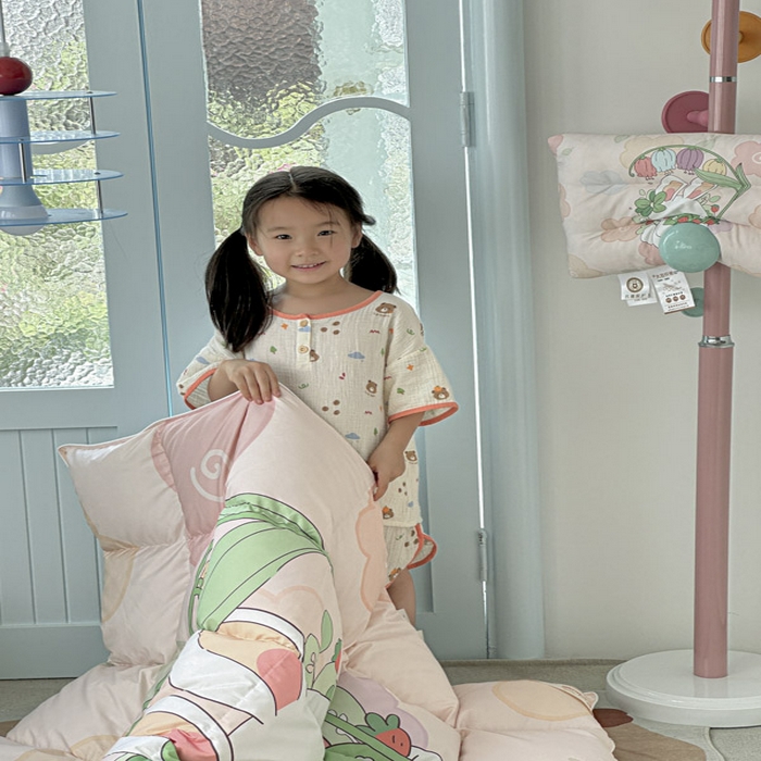 91家纺网 家纺一手货源 找家纺 暖羽屋羽绒馆 2025新款95绒子鸭绒被 羽绒被芯儿童学生羽绒被婴幼儿园冬被子 花和伞