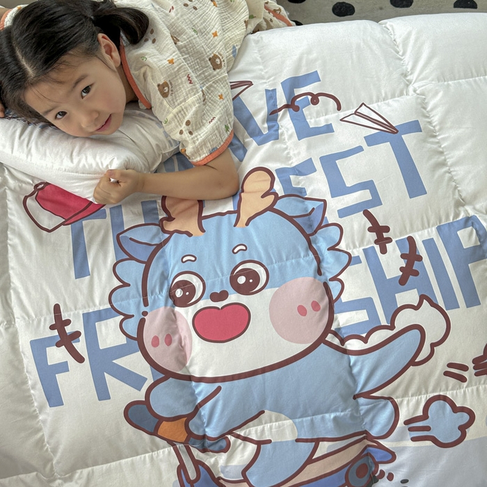 91家纺网 家纺一手货源 找家纺 暖羽屋羽绒馆 2025新款95绒子鸭绒被 羽绒被芯儿童学生羽绒被婴幼儿园冬被子 滑板恐龙