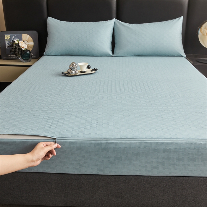 91家纺网 家纺一手货源 找家纺 糯米猪家纺 2025春夏新款亲肤棉六面全包防水压花床笠单件单床笠 水雾蓝