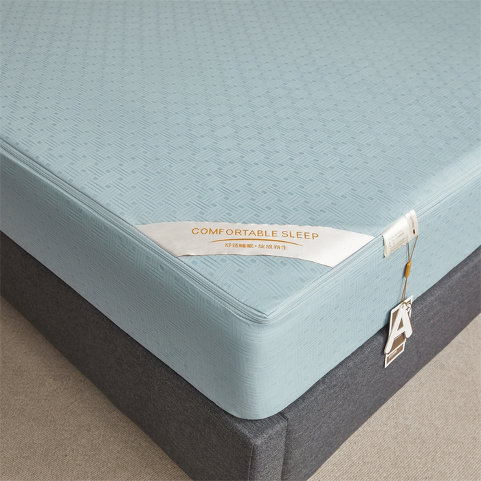 91家纺网 家纺一手货源 找家纺 糯米猪家纺 2025春夏新款亲肤棉六面全包防水压花床笠单件单床笠 水雾蓝