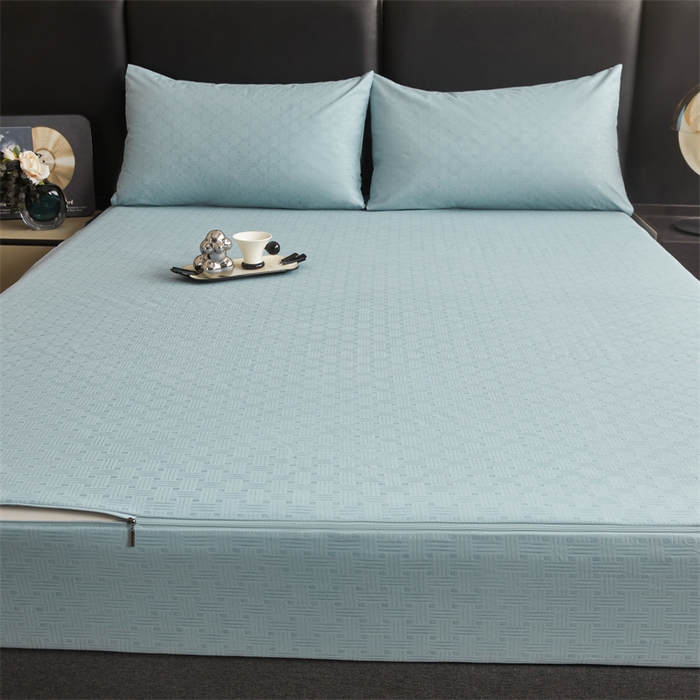 91家纺网 家纺一手货源 找家纺 糯米猪家纺 2025春夏新款亲肤棉六面全包防水压花床笠单件单床笠 水雾蓝