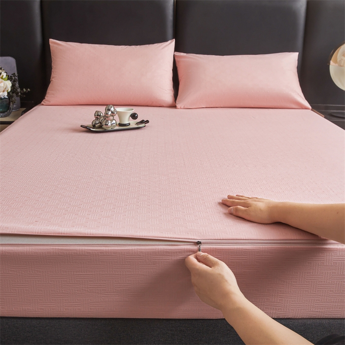 91家纺网 家纺一手货源 找家纺 糯米猪家纺 2025春夏新款亲肤棉六面全包防水压花床笠单件单床笠 樱花粉