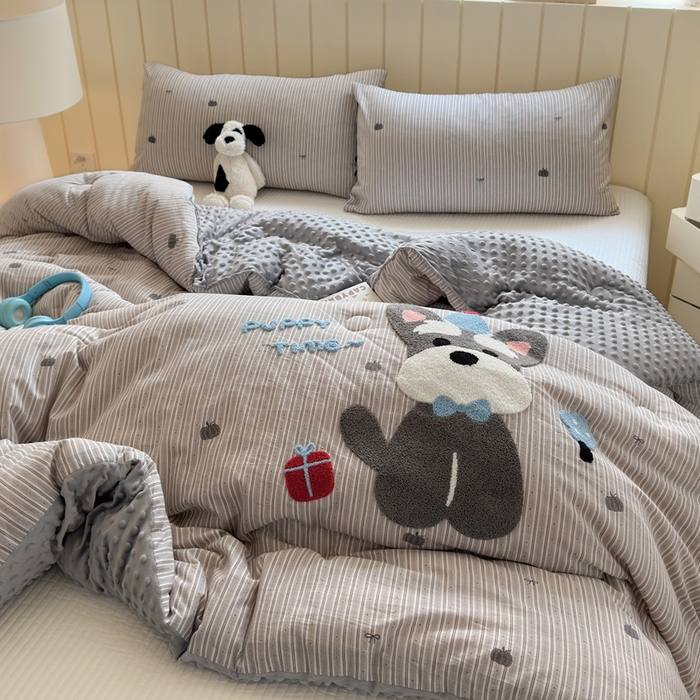 91家纺网 家纺一手货源 找家纺 寐居家纺 2025新款全棉水洗棉豆豆绒被芯被子 生日狗狗