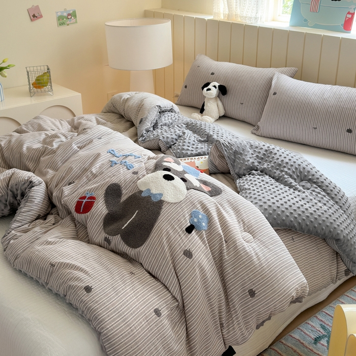 91家纺网 家纺一手货源 找家纺 寐居家纺 2025新款全棉水洗棉豆豆绒被芯被子 生日狗狗