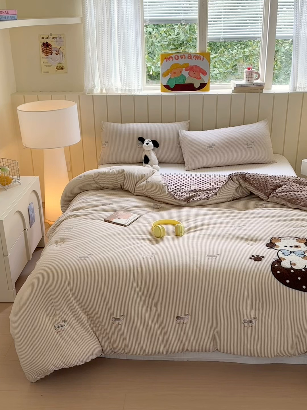 91家纺网 家纺一手货源 找家纺 寐居家纺 2025新款全棉水洗棉豆豆绒被芯被子 焦糖猫猫