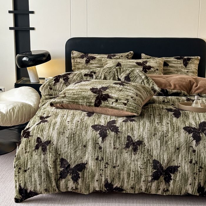 91家纺网 家纺一手货源 找家纺 居易简 2025新款亲肤保暖皮草绒牛奶绒AB面美拉德抽条兔毛绒四件套 优雅蝴蝶