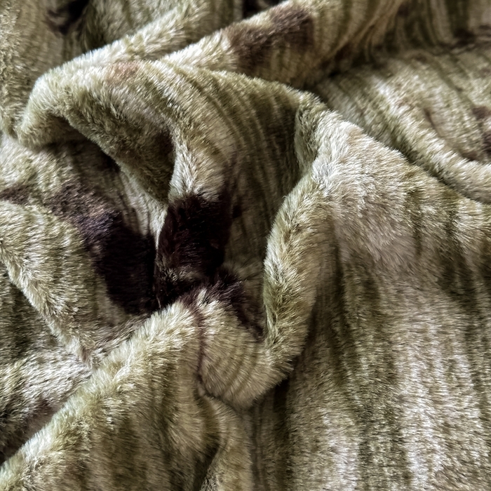 91家纺网 家纺一手货源 找家纺 居易简 2025新款亲肤保暖皮草绒牛奶绒AB面美拉德抽条兔毛绒四件套 优雅蝴蝶