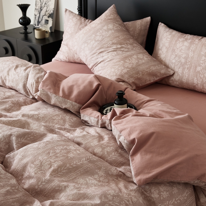 91家纺网 家纺一手货源 找家纺 （总）禾时 2025新款全棉纯棉双层纱印花四件套-暗合