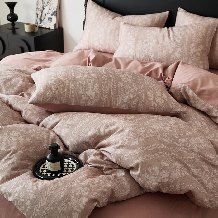 91家纺网 家纺一手货源 找家纺 （总）禾时 2025新款全棉纯棉双层纱印花四件套-暗合