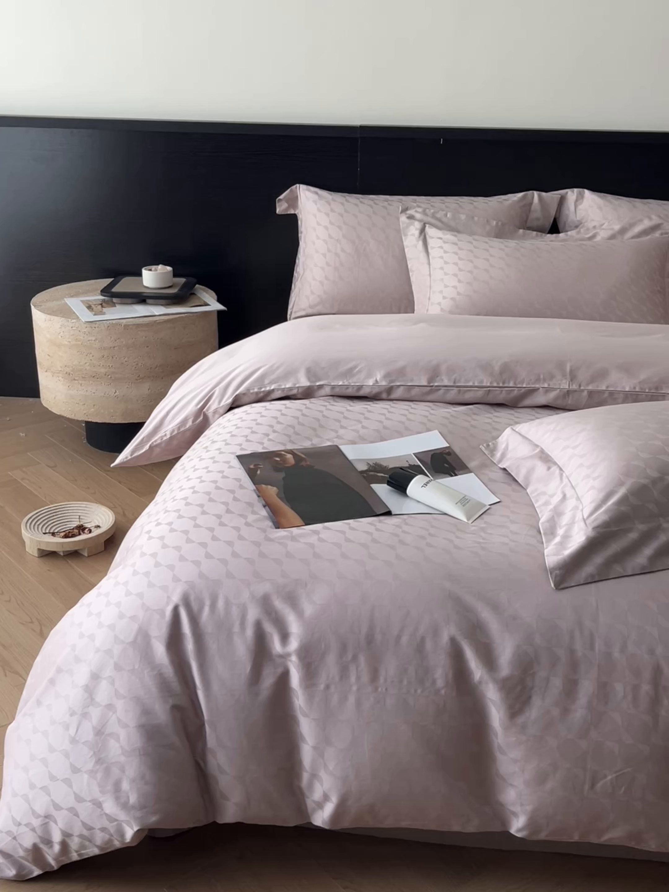 91家纺网 家纺一手货源 找家纺 （总）群鹿家访 25年新款长绒棉简约款四件套