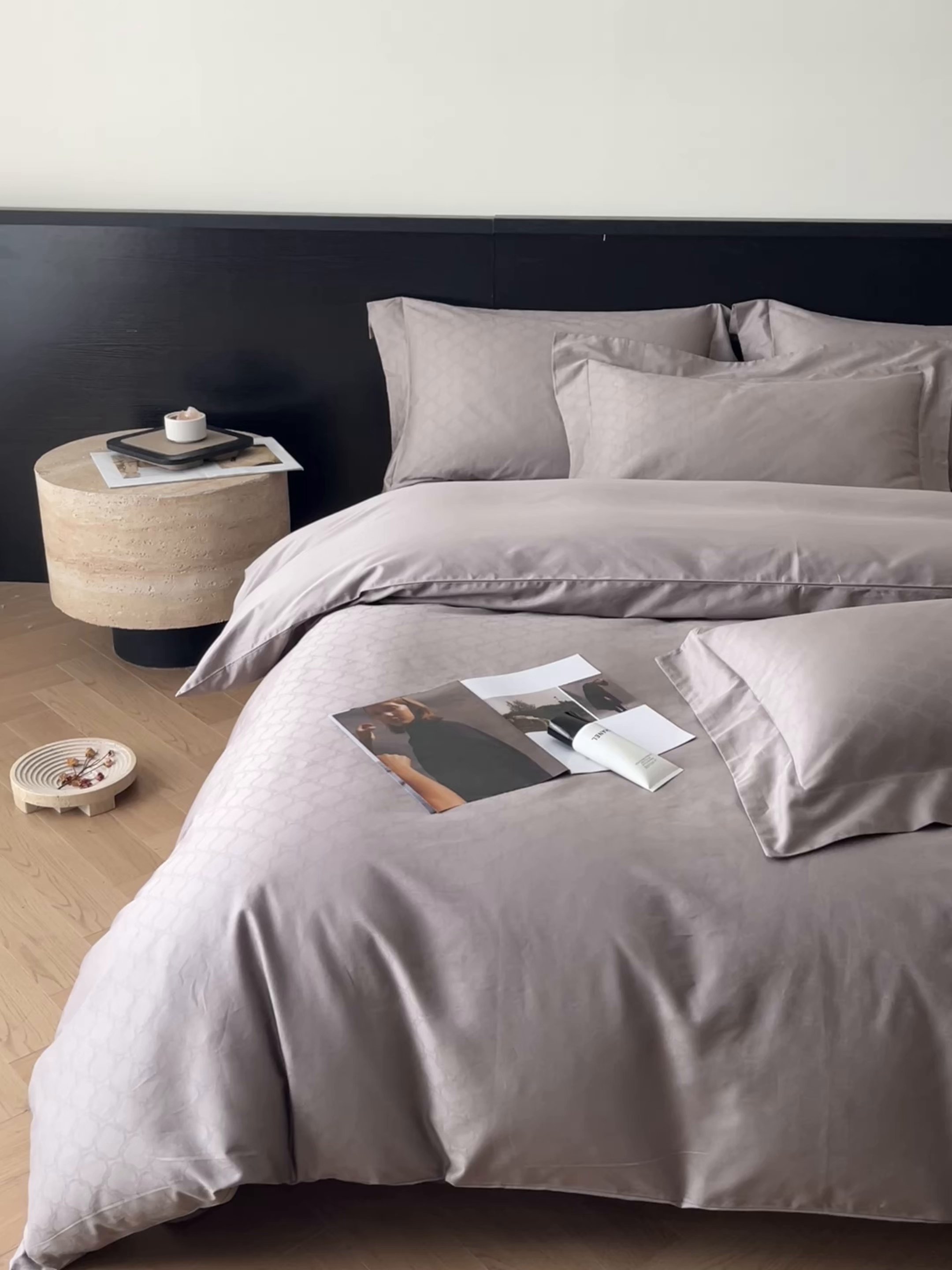 91家纺网 家纺一手货源 找家纺 （总）群鹿家访 25年新款长绒棉简约款四件套