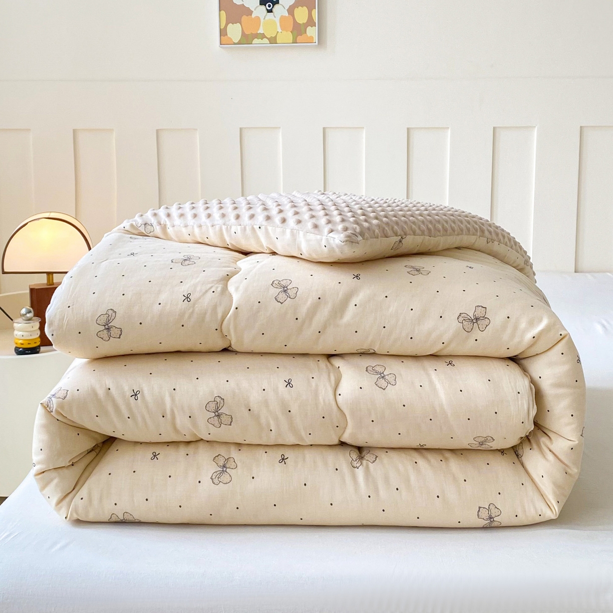 91家纺网 家纺一手货源 找家纺 小叮当家纺仓储工厂店 2025新款A类母婴级全棉双层纱婴儿绒210g豆豆被20%大豆纤维单人双人被芯 芭蕾