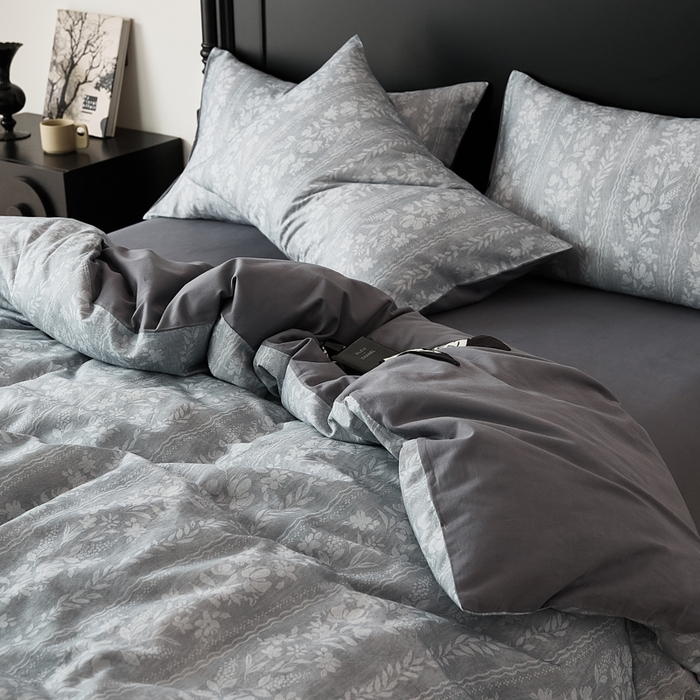 91家纺网 家纺一手货源 找家纺 禾时 2025新款全棉纯棉双层纱印花四件套-暗合 浮香-蓝