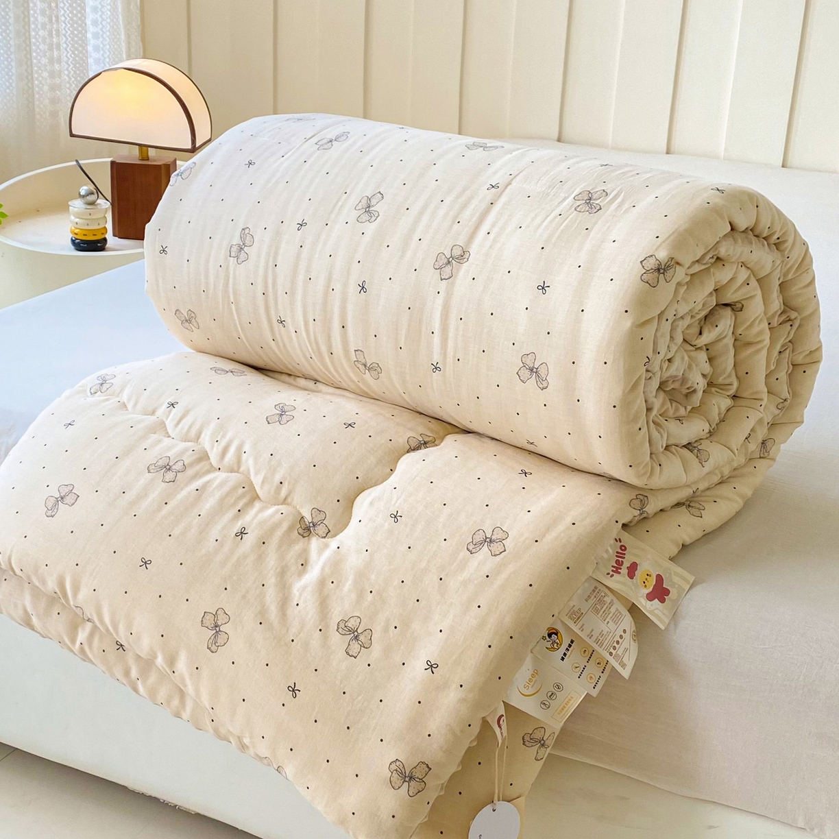 91家纺网 家纺一手货源 找家纺 小叮当家纺仓储工厂店 2025新款A类母婴级全棉双层纱婴儿绒210g豆豆被20%大豆纤维单人双人被芯 芭蕾