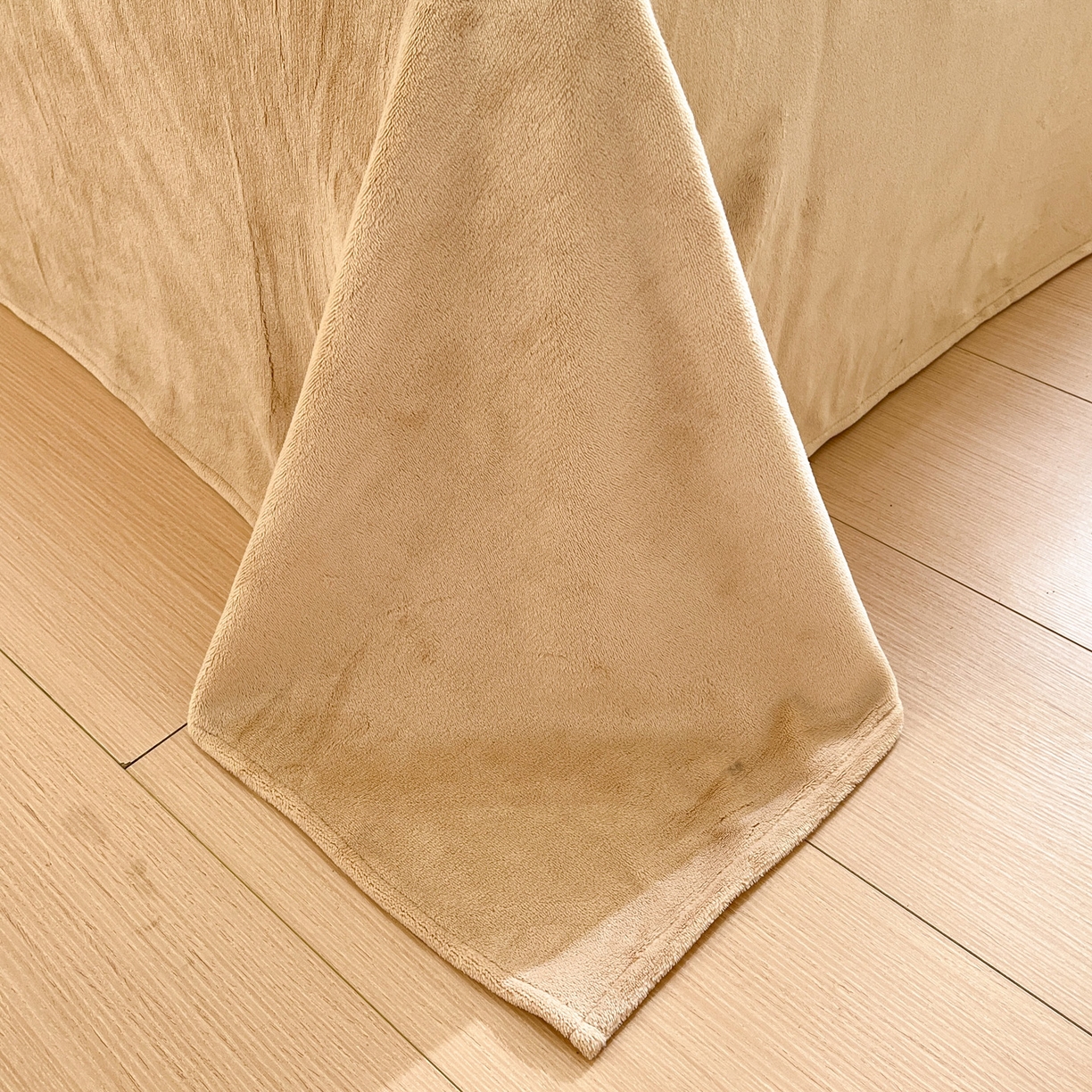 91家纺网 家纺一手货源 找家纺 如一 2025新款高克重卡通印花牛奶绒四件套第二批 苹果熊