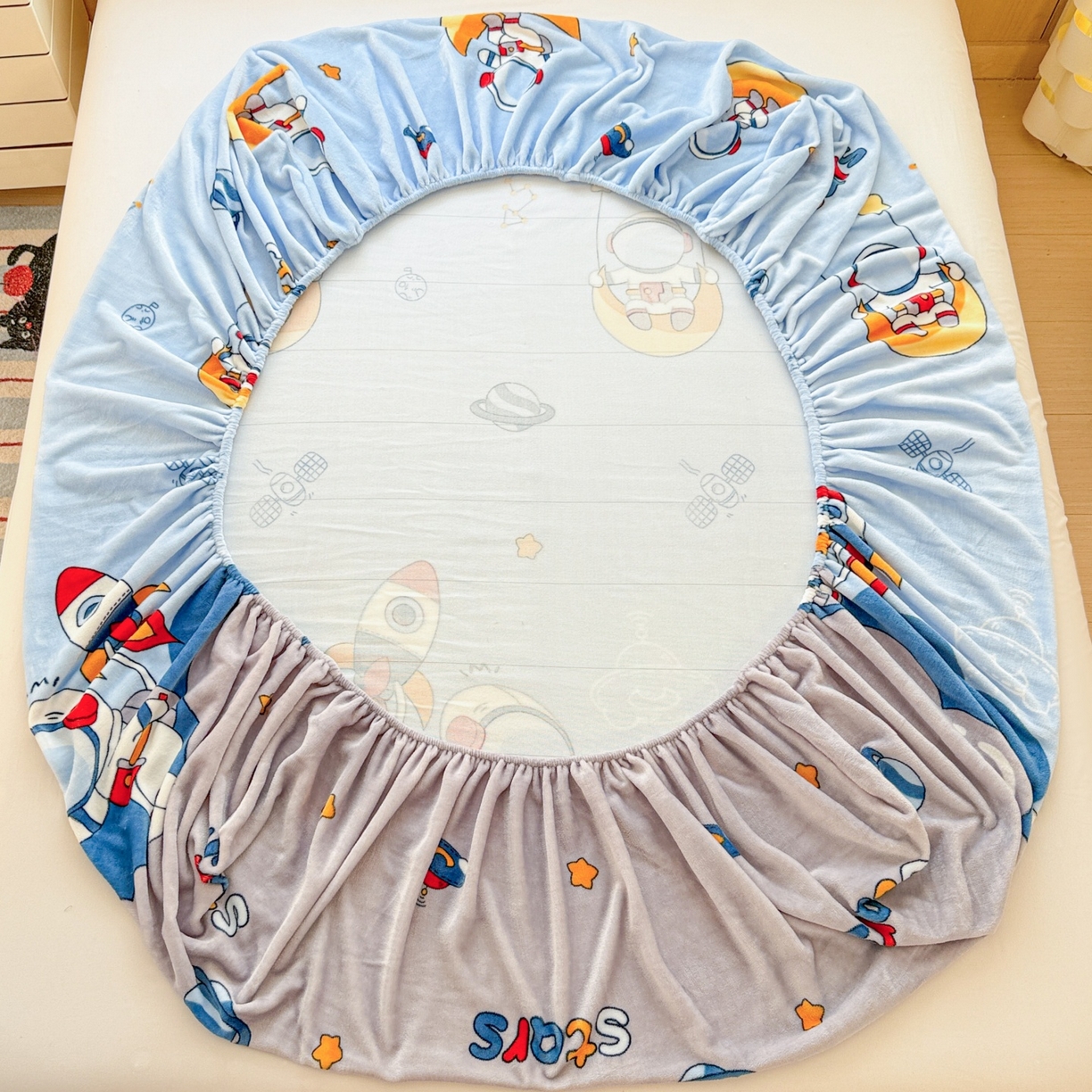 91家纺网 家纺一手货源 找家纺 （总）名兮家居 2025新款高克重印花牛奶绒单床笠床笠单件