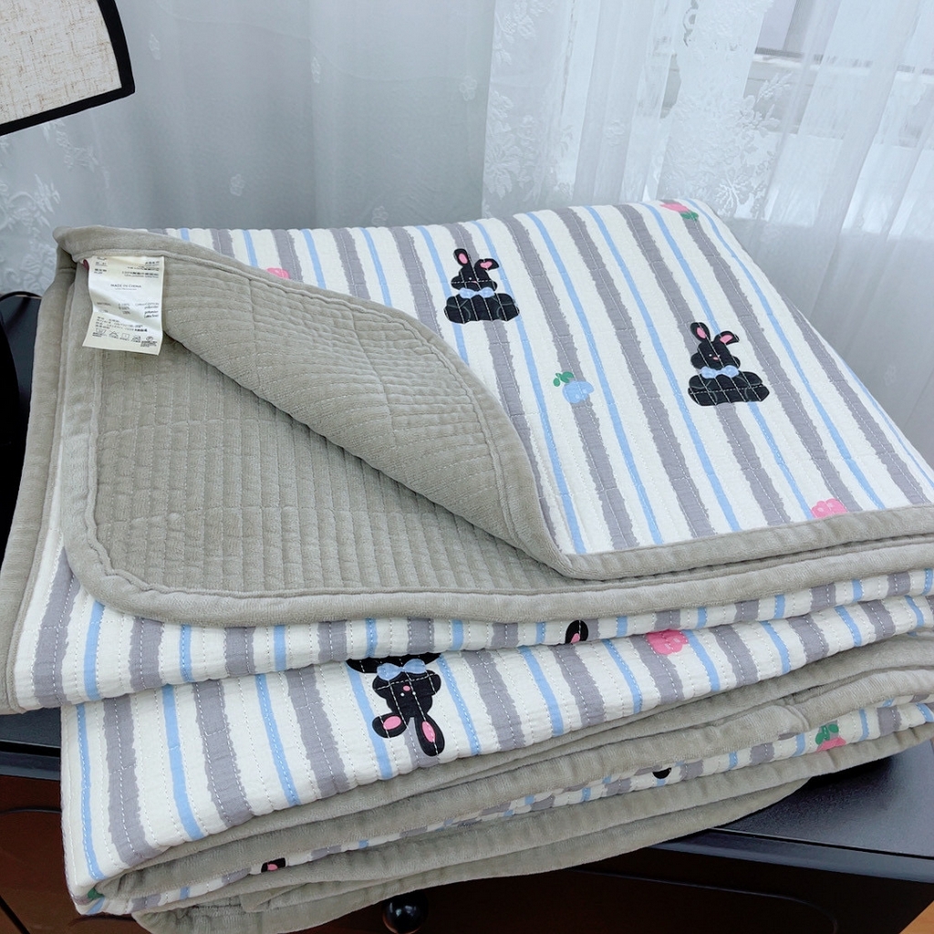 91家纺网 家纺一手货源 找家纺 暖居 2025新款棉加绒印花床盖 萌萌哒