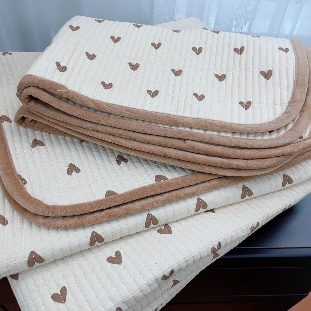 91家纺网 家纺一手货源 找家纺 暖居 2025新款棉加绒印花床盖 细微