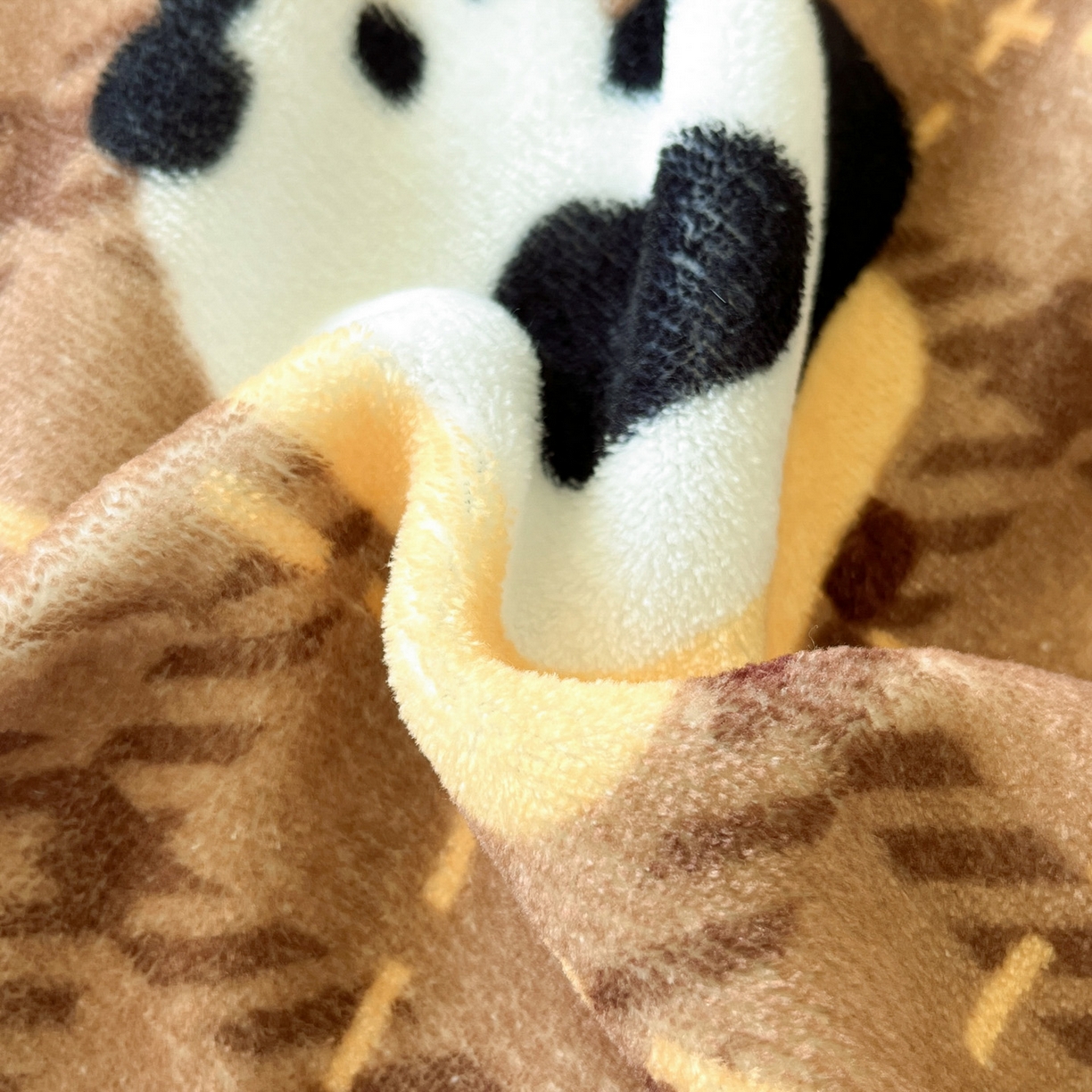 91家纺网 家纺一手货源 找家纺 如一 2025新款高克重卡通印花牛奶绒四件套第二批 小熊猫