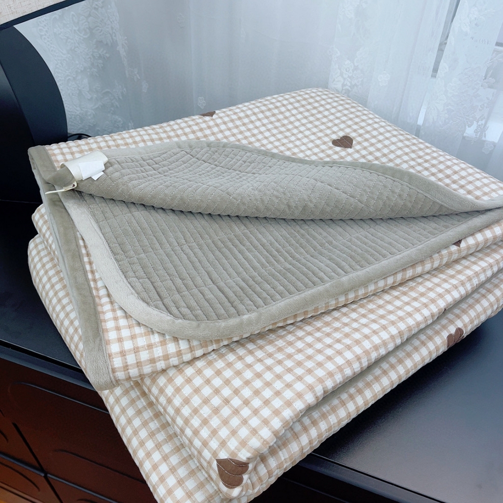 91家纺网 家纺一手货源 找家纺 暖居 2025新款棉加绒印花床盖 星灿