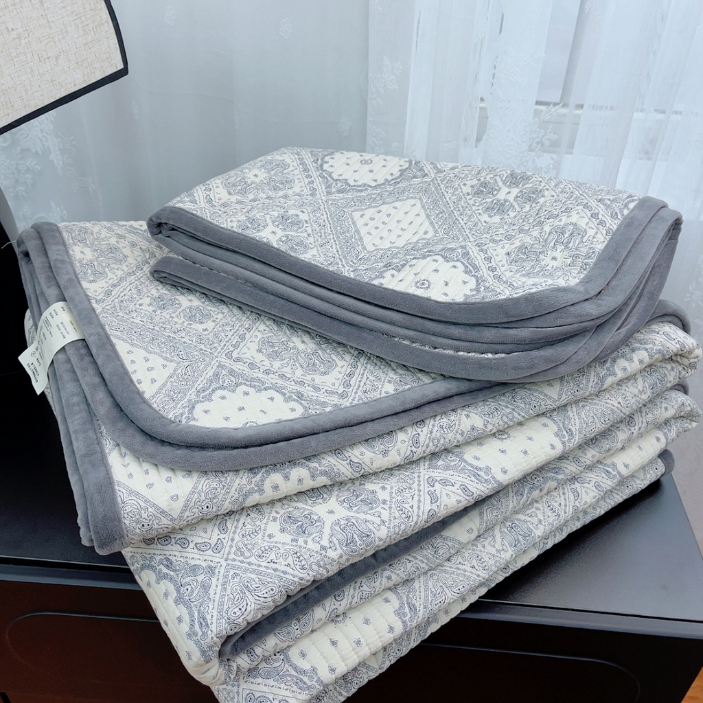 暖居 2025新款棉加绒印花床盖 修罗