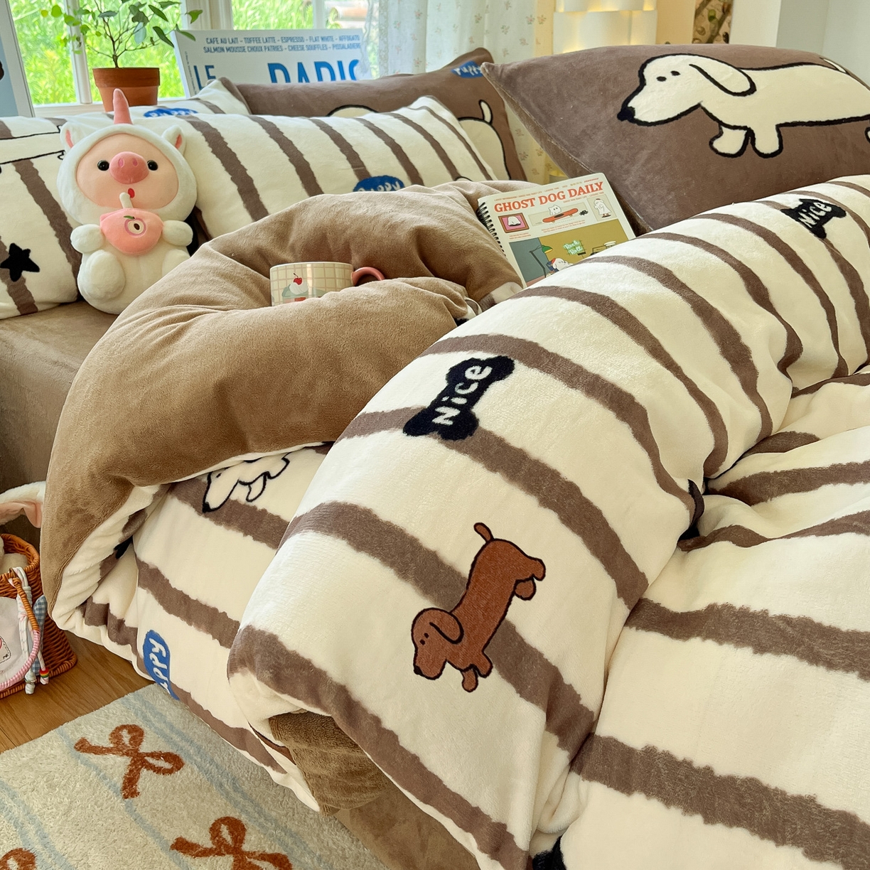 91家纺网 家纺一手货源 找家纺 如一 2025新款高克重卡通印花牛奶绒四件套第二批 幸运狗